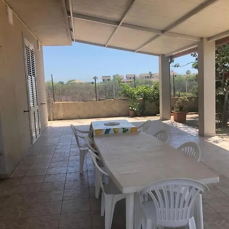 Maison De Vacances A Ispica, Santa Maria Del Focallo