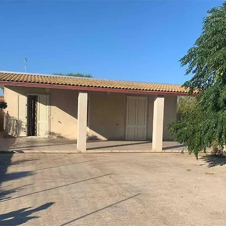 Maison De Vacances A Ispica, *