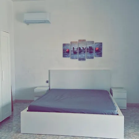 Maison De Vacances A Ispica, *